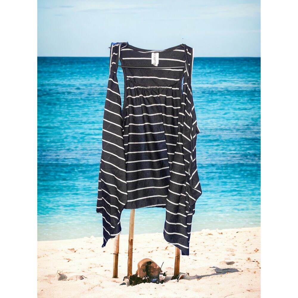 Rocker Girl Sleeveless Open Throw Over